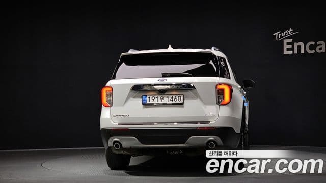 Ford Explorer 6th Gen 4