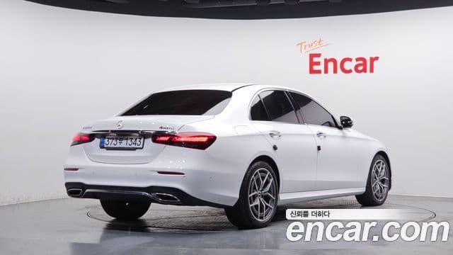 Mercedes-Benz E-Class W213 2