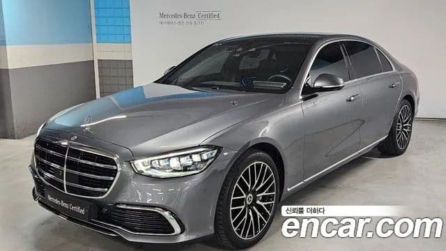 Mercedes-Benz S-Class W223 1