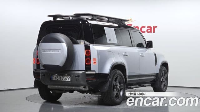 Land Rover Defender (L663) 2