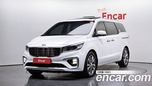 Kia The New Carnival 1