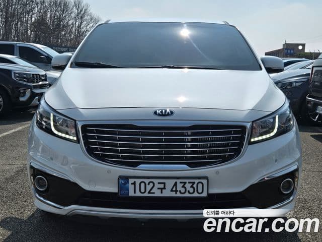 Kia All New Carnival — 1