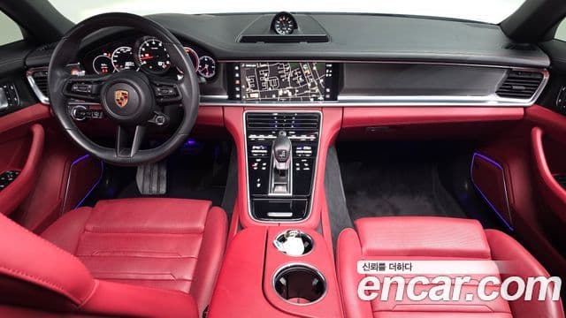 Porsche Panamera (971) 4