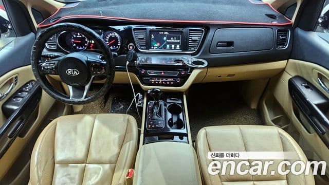 Kia All New Carnival 4