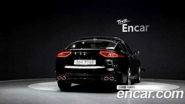 Kia Stinger 4