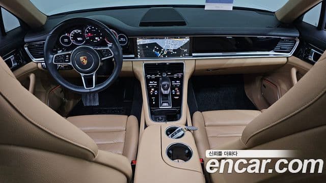 Porsche Panamera (971) 4