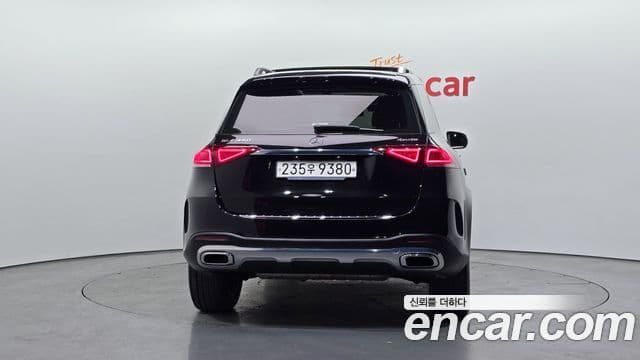 Mercedes-Benz GLE-Class W167 4