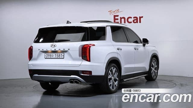 Hyundai Palisade 2