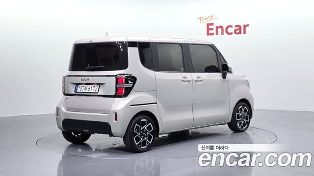 Kia The New Kia Ray 2