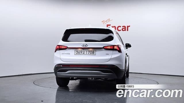 Hyundai The New Santa Fe 4