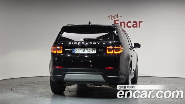 Land Rover Discovery Sports 2nd Gen 4