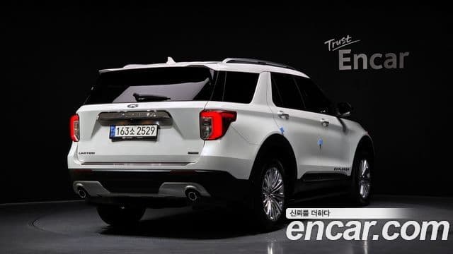Ford Explorer 6th Gen 2