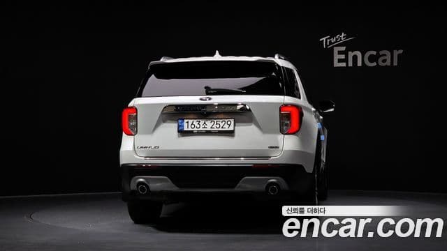 Ford Explorer 6th Gen 4