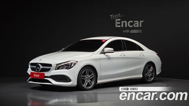 Mercedes-Benz CLA-Class C117 1