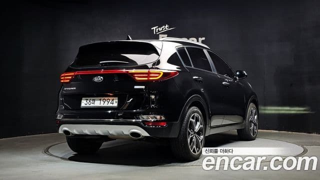 Kia Sportage The Bold 2