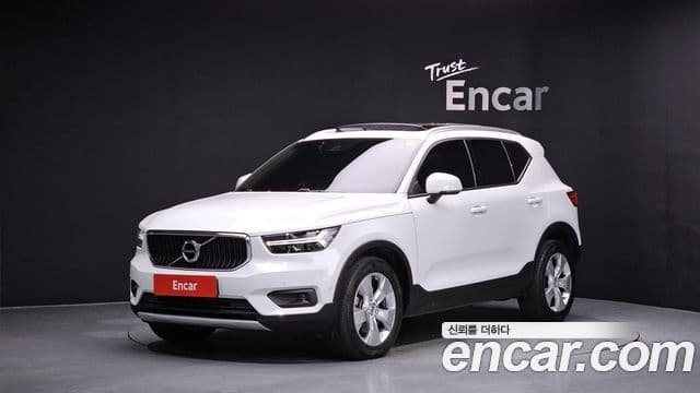 Volvo XC40 1