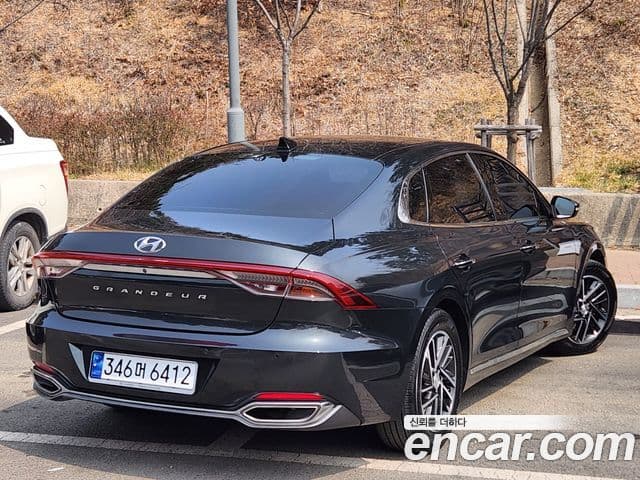 Hyundai The New Grandeur IG 2