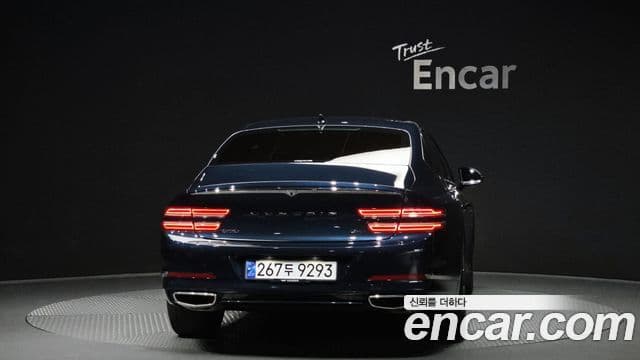 Genesis G80 (RG3) 4