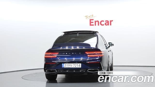 Genesis G80 (RG3) 4