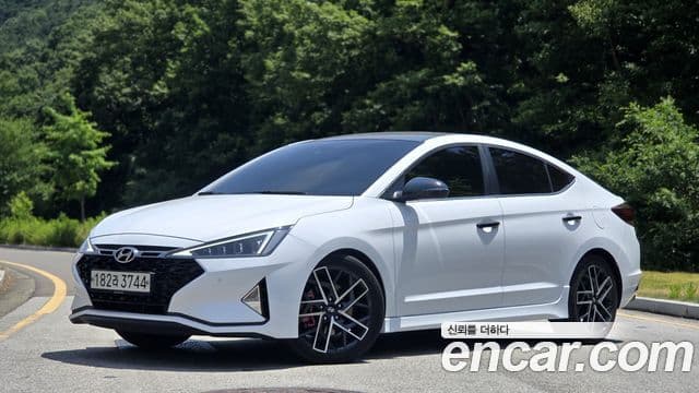 Hyundai The New Avante AD 2