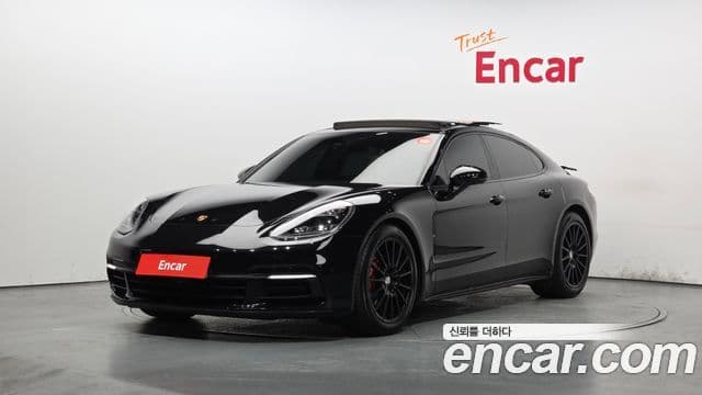 Porsche Panamera (971) 1