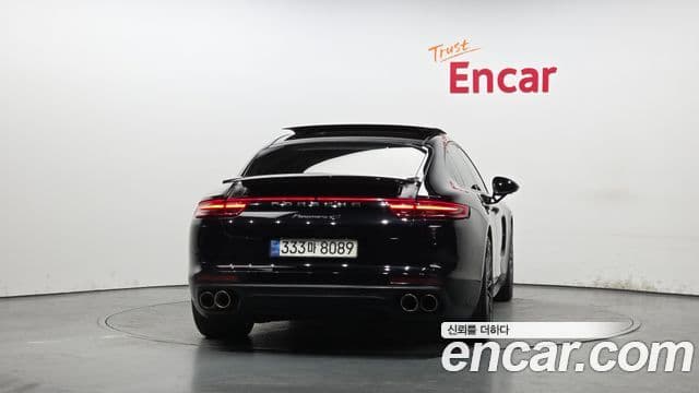 Porsche Panamera (971) 4