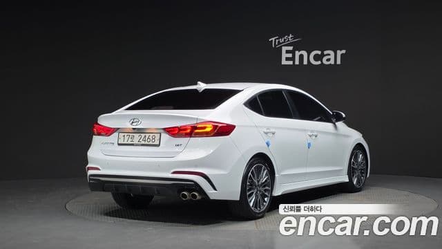 Hyundai Avante AD 2