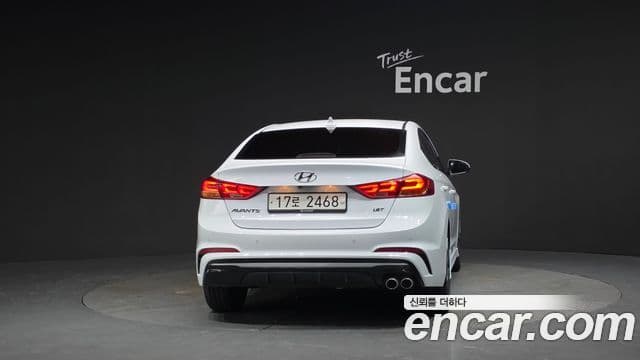 Hyundai Avante AD 4