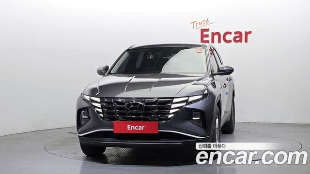 Hyundai Tucson (NX4) 2
