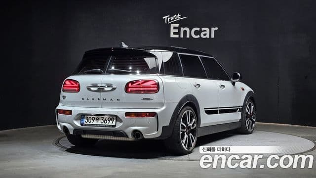MINI Cooper S Clubman 2