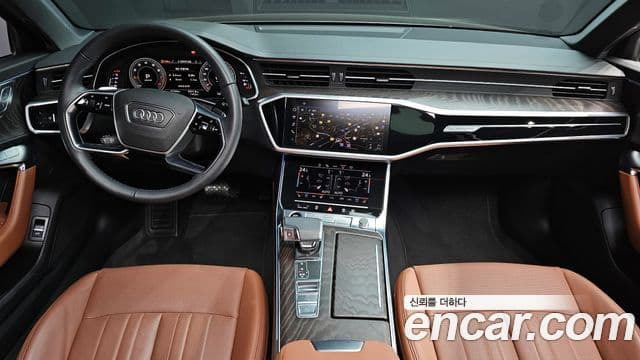 Audi A6 (C8) 4