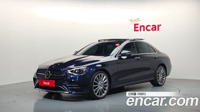 Mercedes-Benz E-Class W213 1