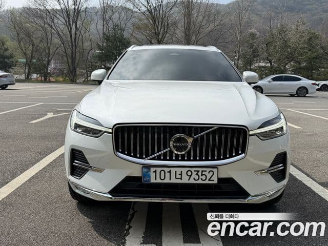 Volvo XC60 2nd Gen 3