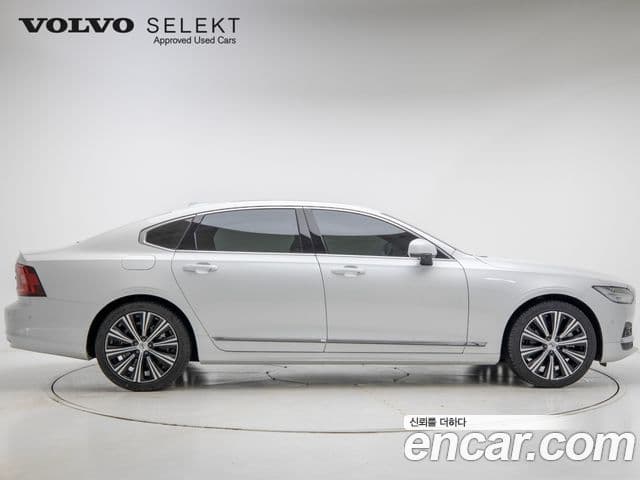 Volvo S90 3