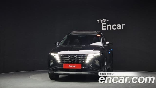 Hyundai Tucson (NX4) 3