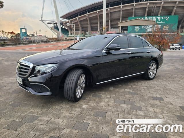 Mercedes-Benz E-Class W213