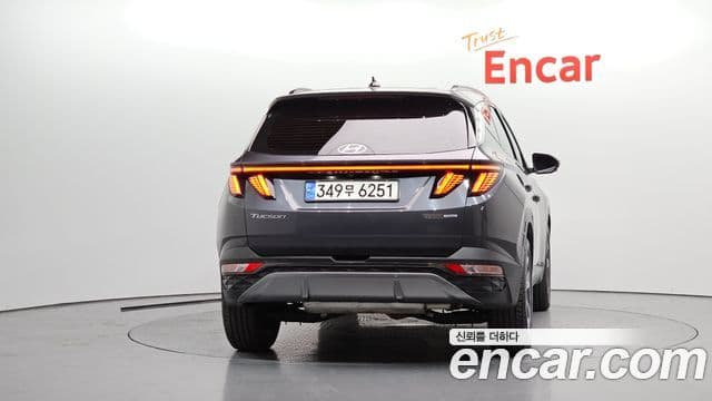 Hyundai Tucson (NX4) 4
