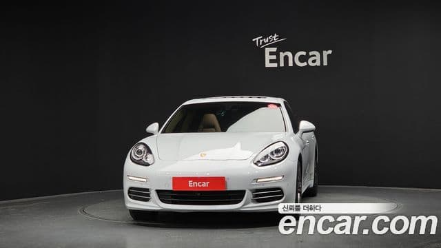 Porsche Panamera 3