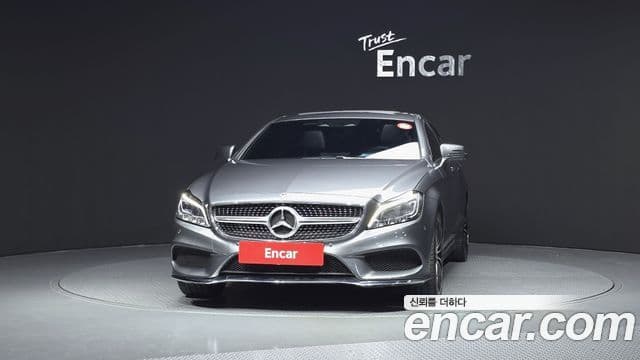 Mercedes-Benz CLS-Class W218 3