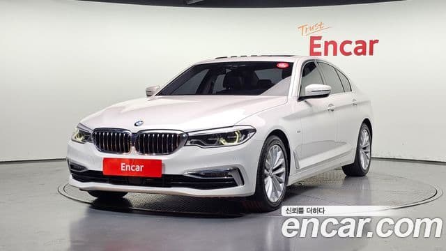 BMW 5 Series (G30)