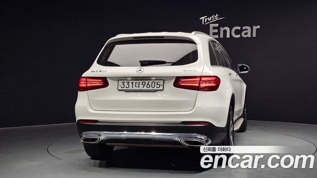 Mercedes-Benz GLC-Class X253 4
