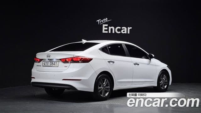 Hyundai Avante AD 2