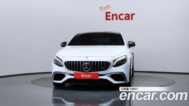 Mercedes-Benz S-Class W222 3
