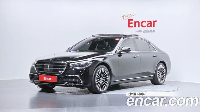 Mercedes-Benz S-Class W223 1