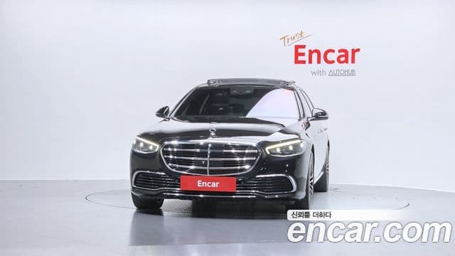 Mercedes-Benz S-Class W223 3