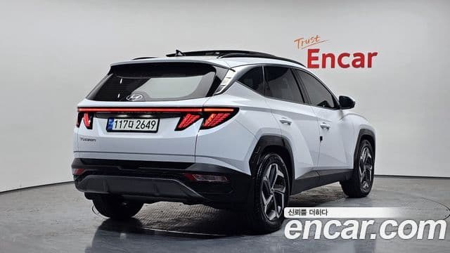 Hyundai Tucson (NX4) 2
