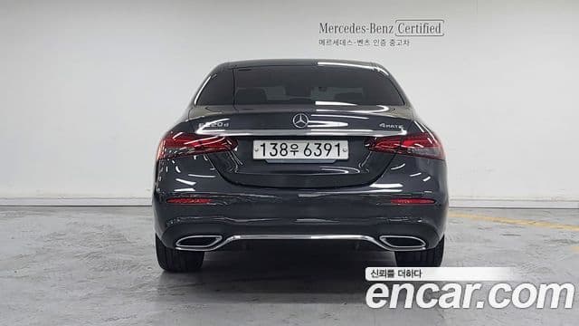 Mercedes-Benz E-Class W213 4
