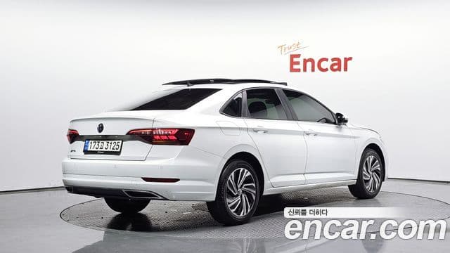 Volkswagen Jetta 7th Gen 2