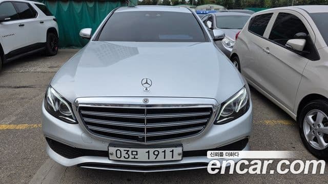 Mercedes-Benz E-Class W213 1