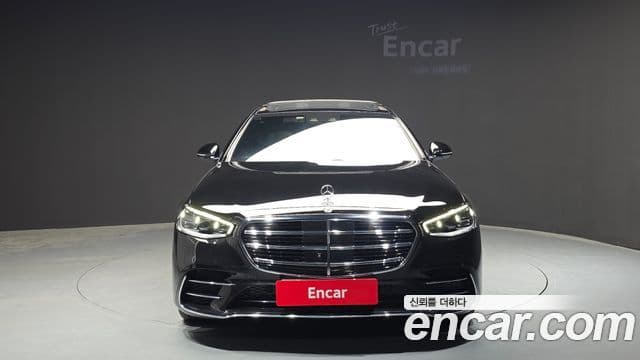Mercedes-Benz S-Class W223 3